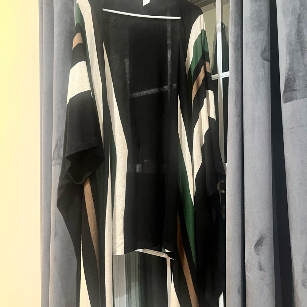 Striped Black and Green womans Shawl